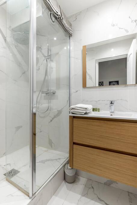 Grands Boulevards 22 : Appartement Cosy 1Br-4P Paris Eksteriør bilde